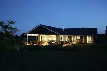 Aamiaismajoitus (B&B) Lavender Vale