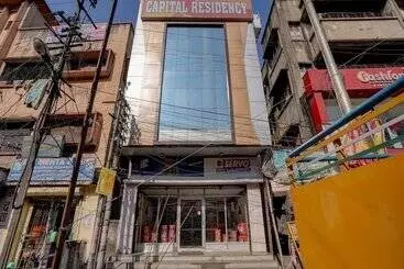 ホテル Capital Residency By Oyo Rooms