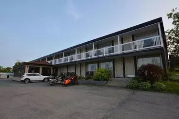 Hostal Auberge Happy Logis