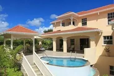 آپارتمان‌های توریست‌ها Villa Tara