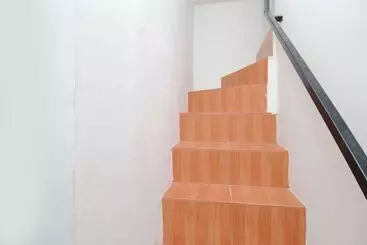 Alberg Kamar Keluarga Bandara Mas Syariah