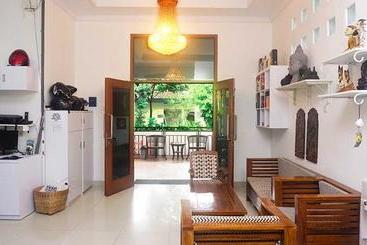 Bed and Breakfast Andelis Homestay