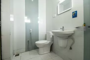 Fabhotel The Prime
