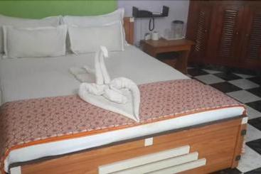 Hotell Royal Castle Baga Beach Resort