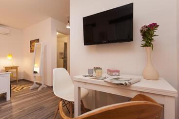 بنسيون Apartments And Rooms Hey Rovinj