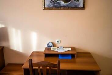 Bed And Breakfast Restaurant Dp