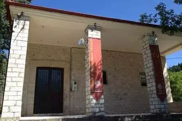 ペンション Helidona