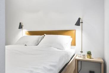 ツーリストアパートメント Vander   Sea Story