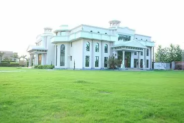 ホテル Palette   Silver Castle