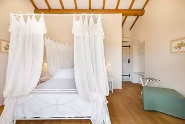 Hotel Rural Tenuta Petra Bianca