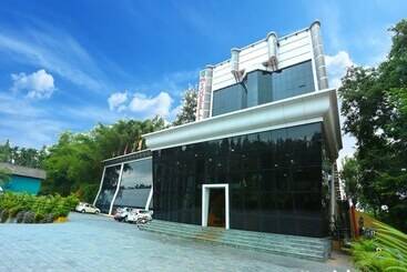 Hotel Sheelisach Inn