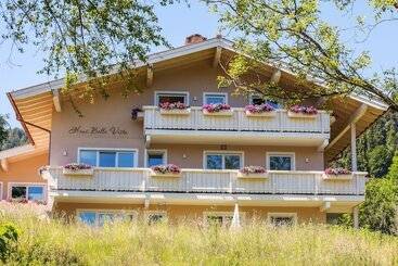 Vakantie-appartementen Haus Bella Vista