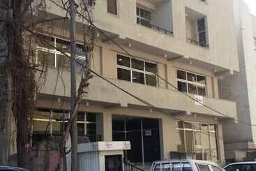 ホテル Lilu House