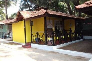 Resort April20 Villas By The Beach