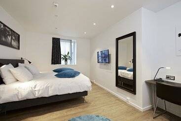 شقة فندقية Living Suites