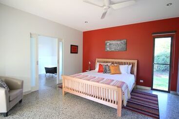 3 Bells Alpine Cottage