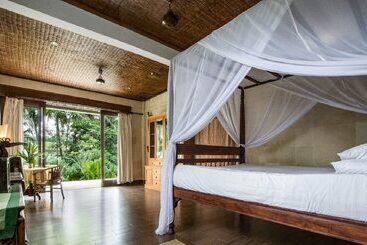 호텔 The Bali Purnati Center For The Arts