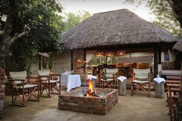 Hotell Tusk Bush Lodge