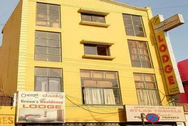 هتل Green S Residency