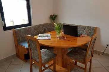 ツーリストアパートメント Casa Nostra