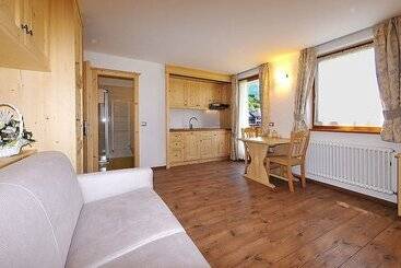 בית מלון כפרי Garnì Bucaneve Bellezza E Salute