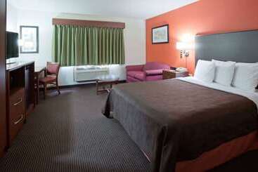 Hotel Americinn By Wyndham Coon Rapids