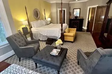 ホテル Barksdale House Inn