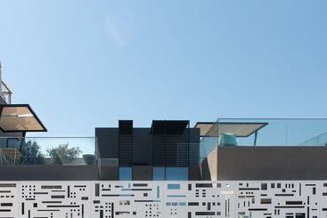 Athina Art Apartments