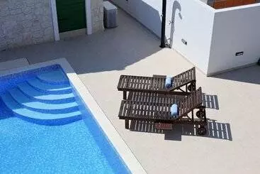 Apartamentos turísticos Corte Villas & Apartments   Ae1043