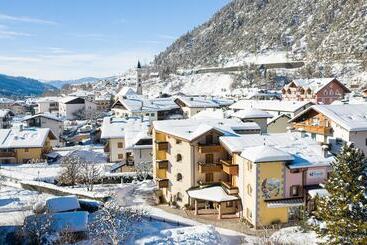 בית מלון כפרי Genzianella