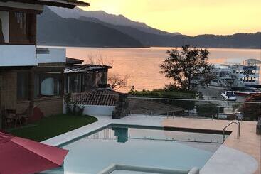 호텔 Puesta Del Sol