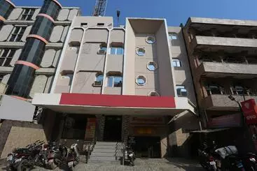 Hotel O Kanha Continental