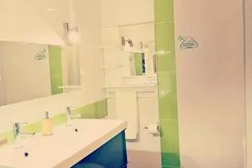 Majatalo Residencia Praia Norte  Al