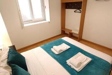 펜션 Invicta Porto Guest House