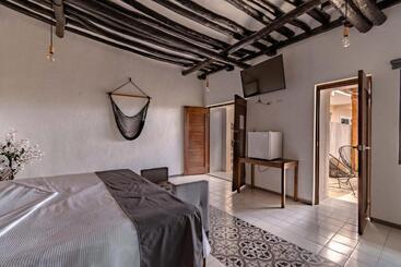 Otel Colonial Zaci By Guru