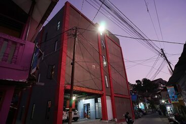 Urbanview Hotel De Grand Garuda Balikpapan