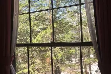 Hostal Shirakabako Sakaeen