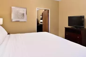 فندق Comfort Inn & Suites Sharonville   Cincinnati North