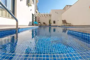 Apartamentos La Laguna