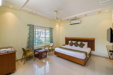 فندق Shubh Lotus Park