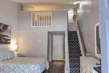 Hotel The Ashwood Inn