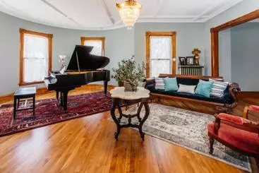 Aamiaismajoitus (B&B) Reynolds House Inn