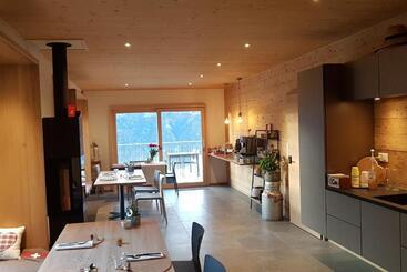 Chalet Diognysos B&b, Boutique