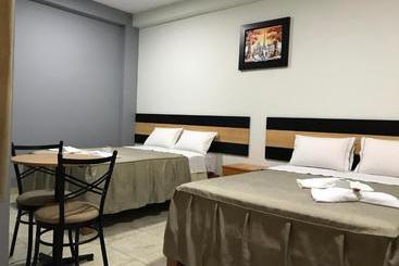 Pansiyon Hostal Parisuite