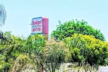 בית מלון כפרי Budget Inn