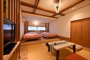 Ryokan Akari No Yado Okabe