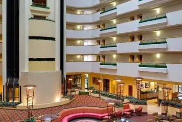 Radisson Hotel Cedar Rapids