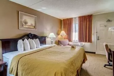 هتل Quality Inn Salem  I81