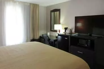 ホテル Quality Inn & Suites Fresno Northwest