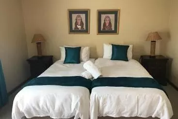 Hotel The Farmhouse